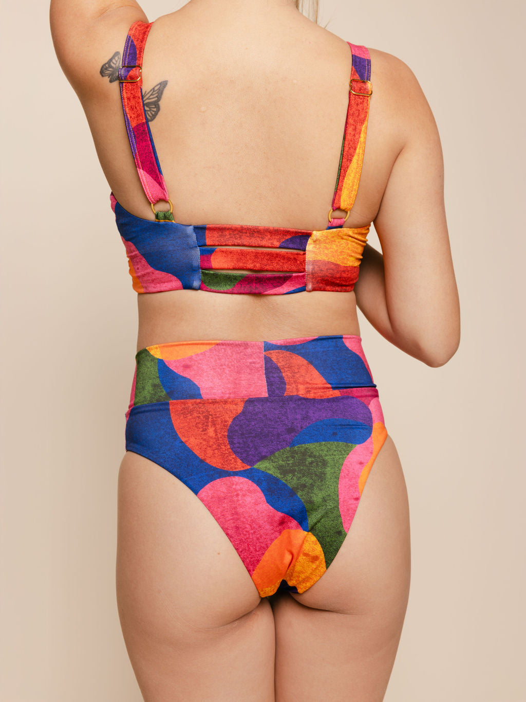High Hip Crossover Bottoms in Isla